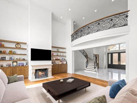 2665 Bentley Road Highland Park IL 60035