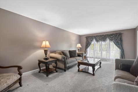 6731 Estate Lane Long Grove IL 60047