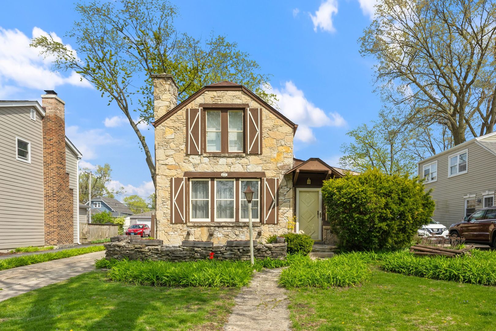 417 South Stewart Avenue Lombard IL 60148