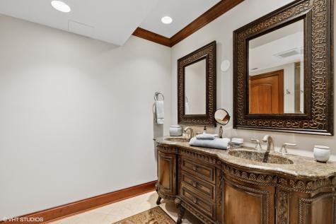 1181 Gavin Court Lake Forest IL 60045