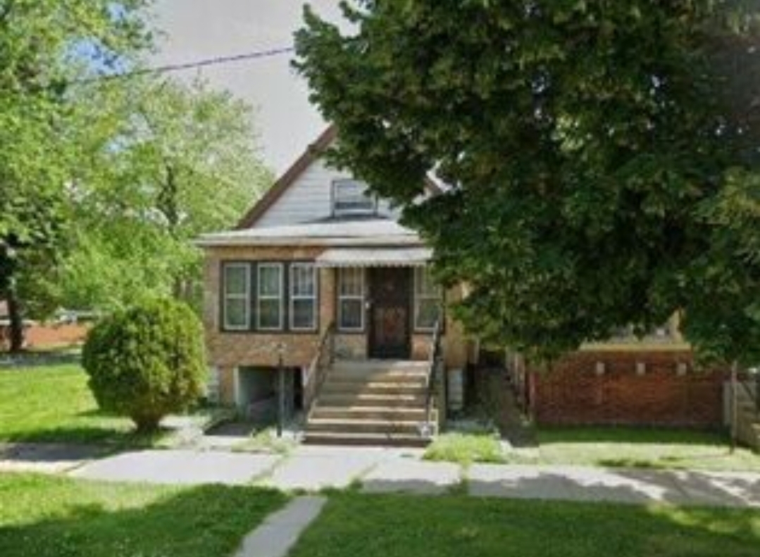 555 East 88th Place Chicago IL 60619