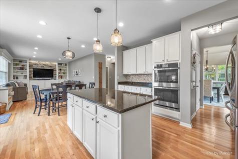 380 Fountain Avenue Elgin IL 60124