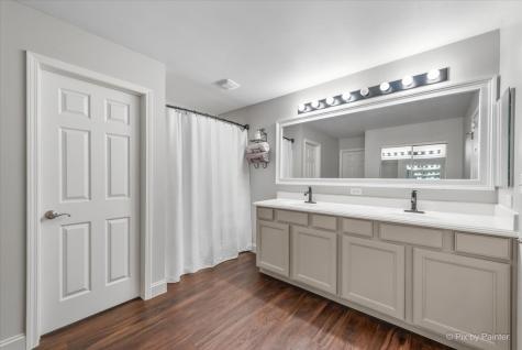 380 Fountain Avenue Elgin IL 60124