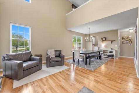 380 Fountain Avenue Elgin IL 60124