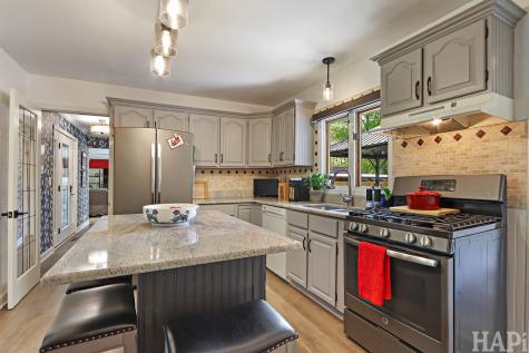 4403 Roberts Road Island Lake IL 60042