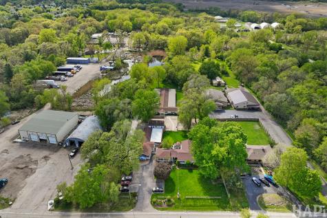 4403 Roberts Road Island Lake IL 60042