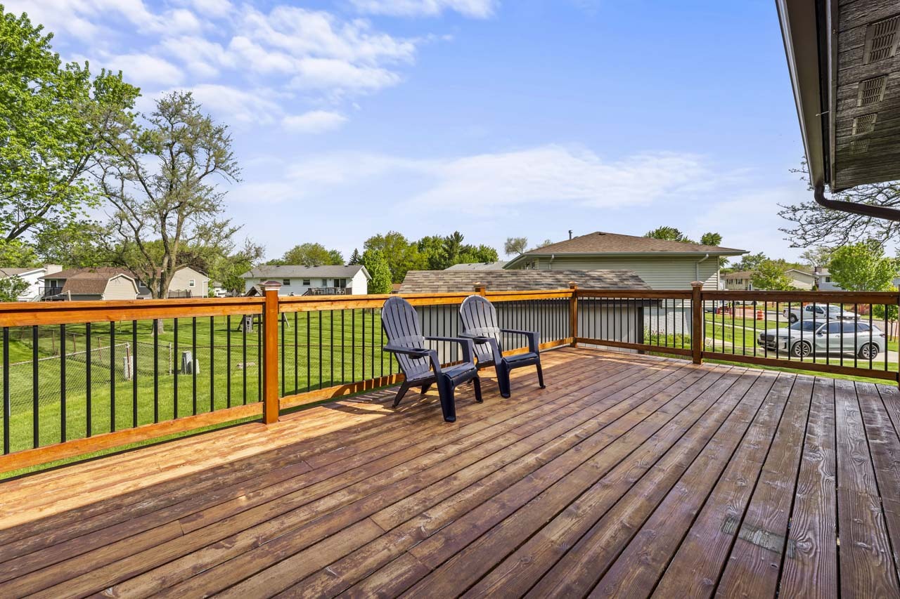 1214 Milton Lane Schaumburg IL 60193