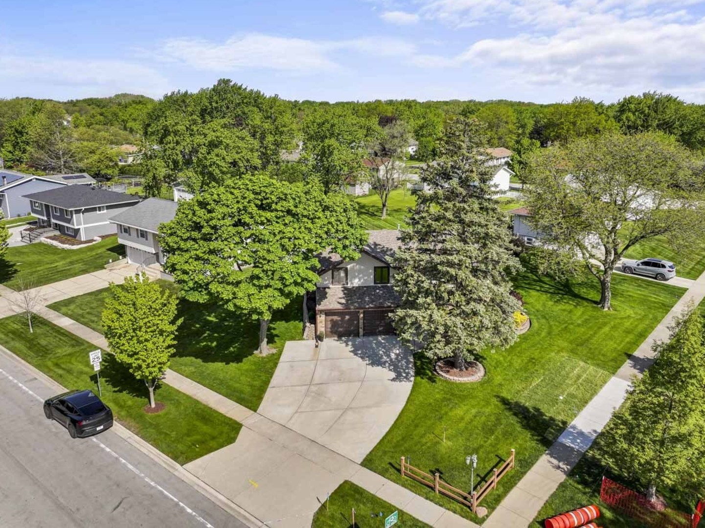 1214 Milton Lane Schaumburg IL 60193