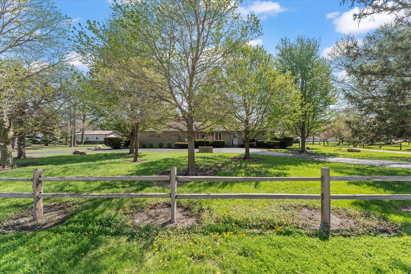 2501 North 4100 East Road Bellflower IL 62174