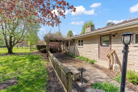 2501 North 4100 East Road Bellflower IL 62174