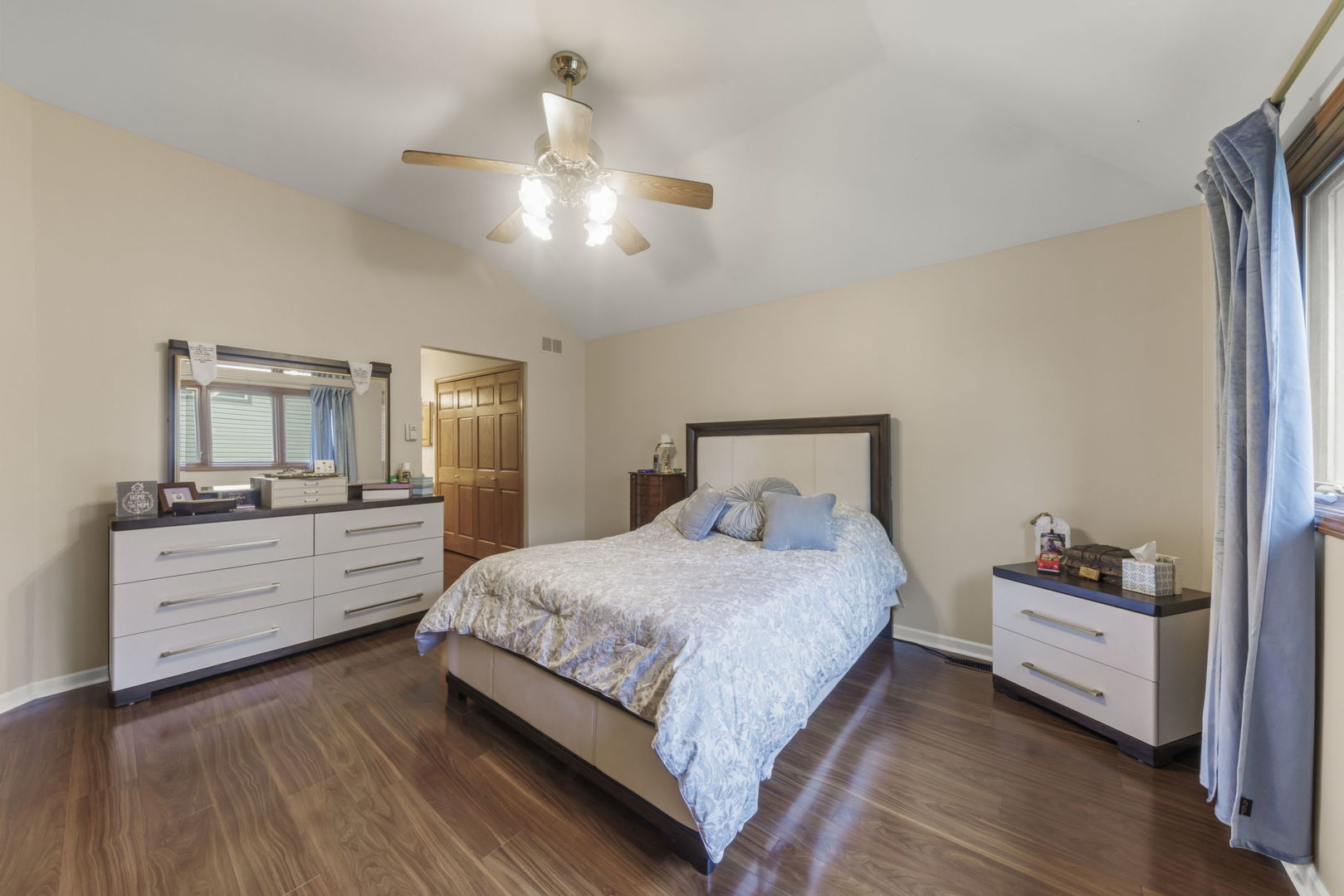 9040 Frances Lane Orland Park IL 60462