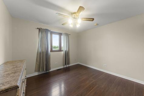 9040 Frances Lane Orland Park IL 60462