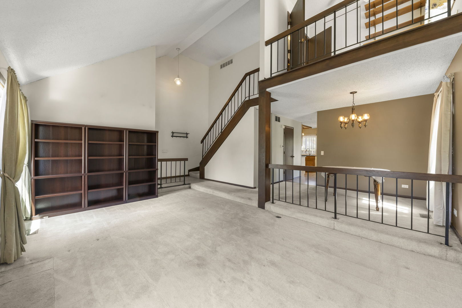 30W050 Mulberry Court Warrenville IL 60555