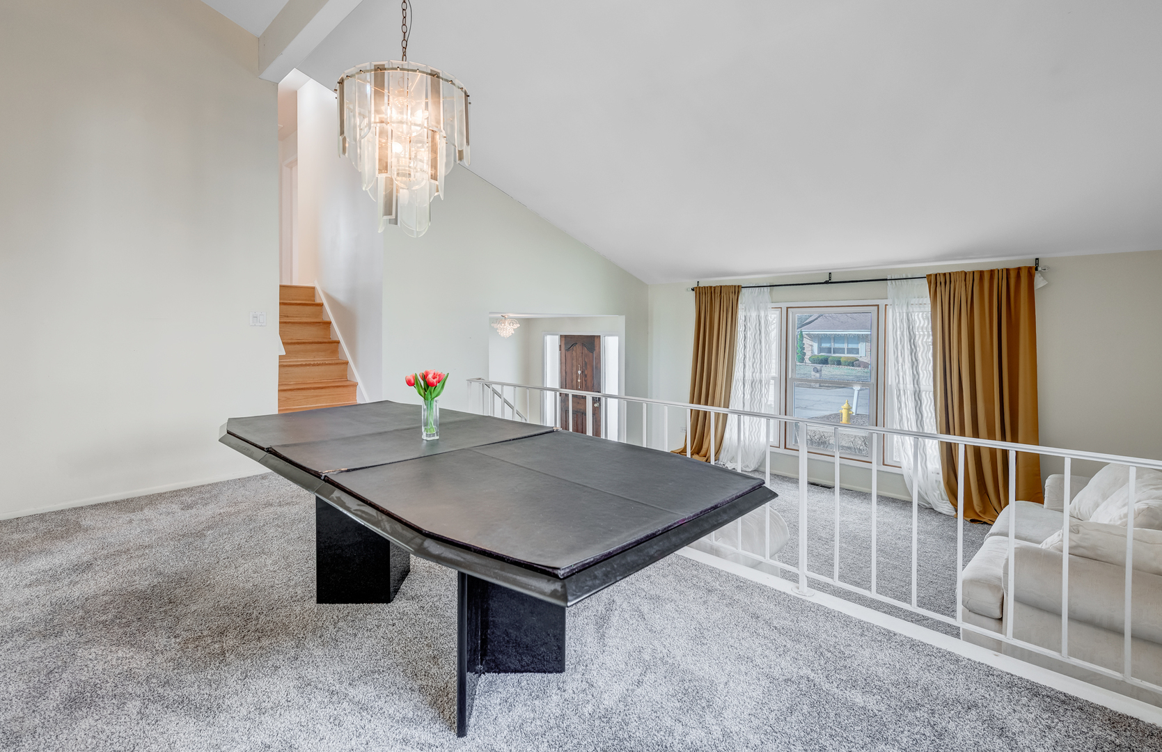 1651 West Goldengate Drive Addison IL 60101