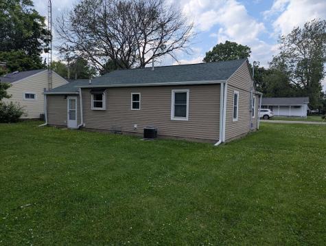 707 East Van Allen Street Tuscola IL 61953