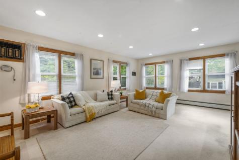 24 North Emerson Street Mount Prospect IL 60056