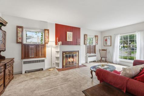 24 North Emerson Street Mount Prospect IL 60056
