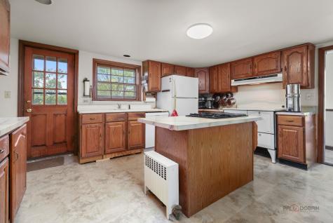 30128 North Saint Marys Road Libertyville IL 60048