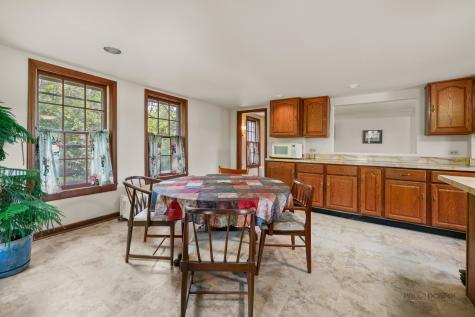 30128 North Saint Marys Road Libertyville IL 60048