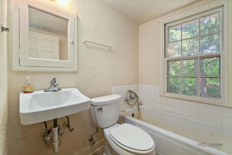 30128 North Saint Marys Road Libertyville IL 60048