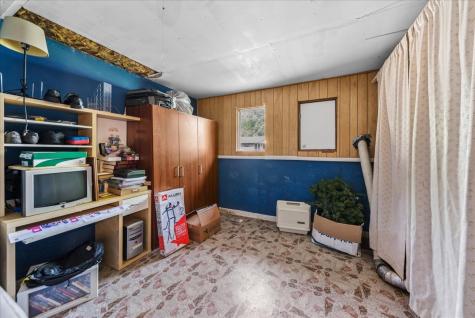 2325 Yeoman Street Waukegan IL 60087