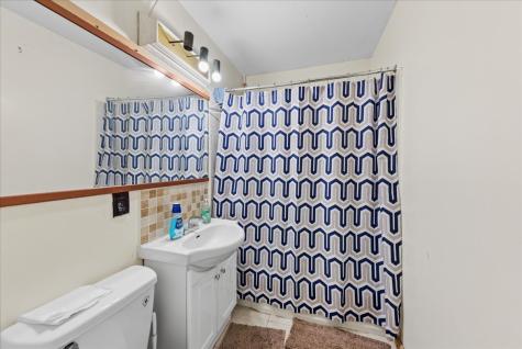 2325 Yeoman Street Waukegan IL 60087