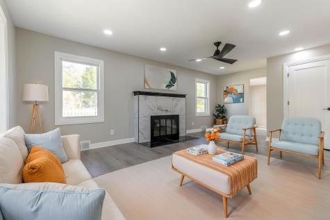 401 South Lake Terrace Mundelein IL 60060