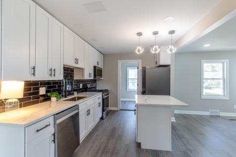 401 South Lake Terrace Mundelein IL 60060