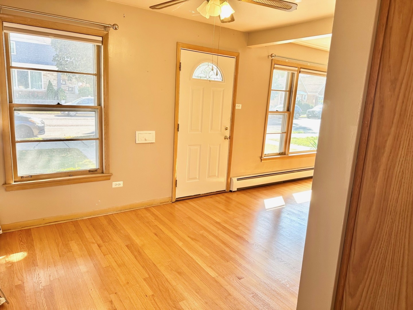 3826 West 83rd Street Chicago IL 60652