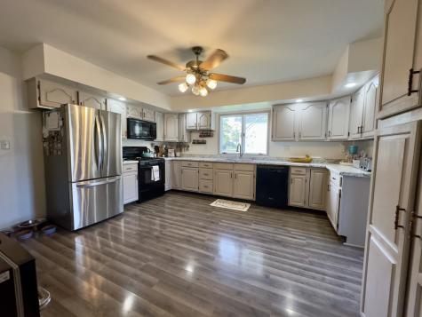 312 South Washington Street Sheffield IL 61361
