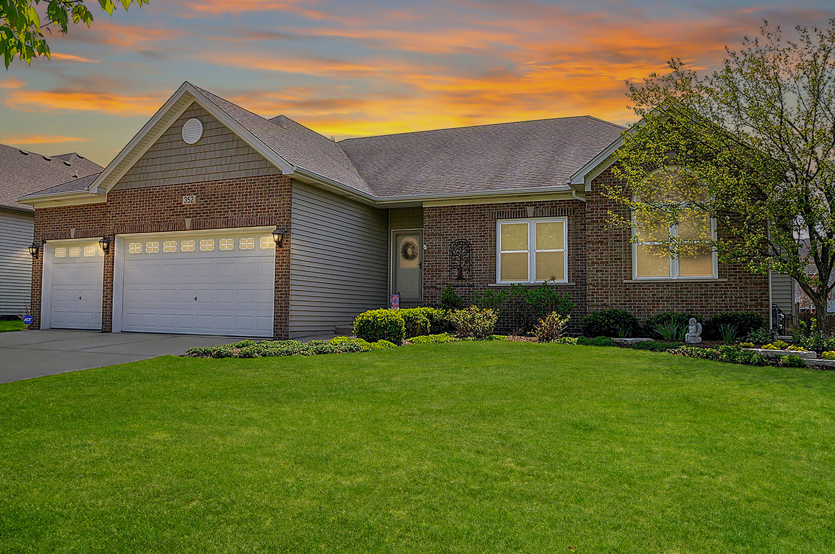 352 Andover Drive Oswego IL 60543