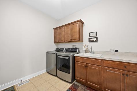 352 Andover Drive Oswego IL 60543