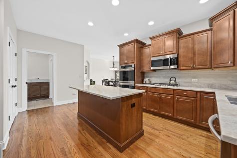 352 Andover Drive Oswego IL 60543