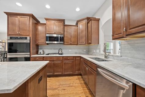 352 Andover Drive Oswego IL 60543