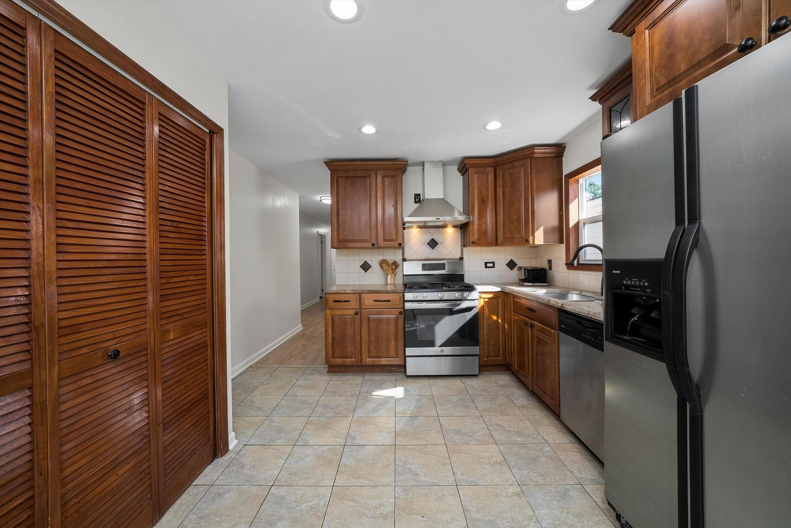 1515 Highland Avenue Glendale Heights IL 60139