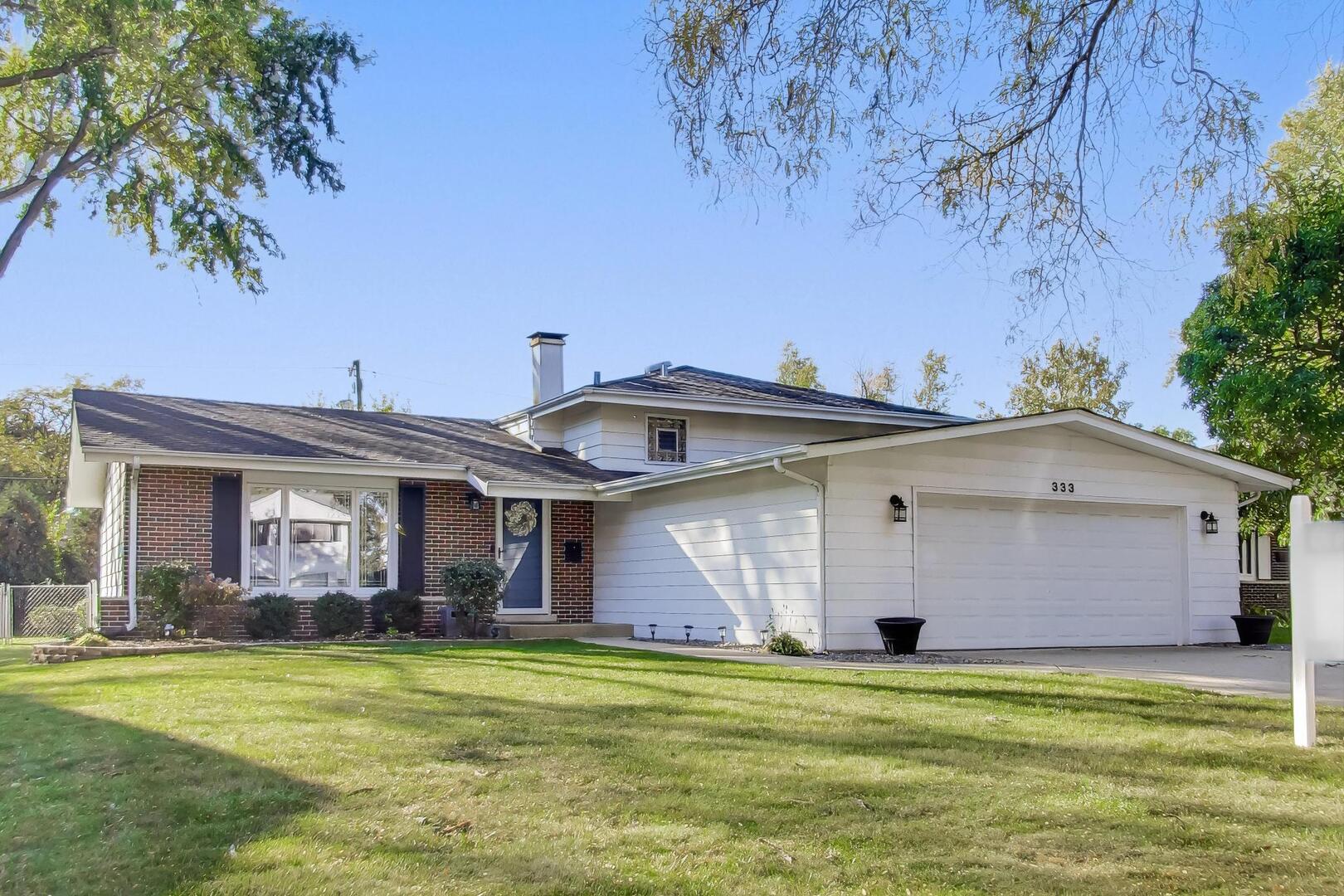 333 West Goebel Drive Lombard IL 60148