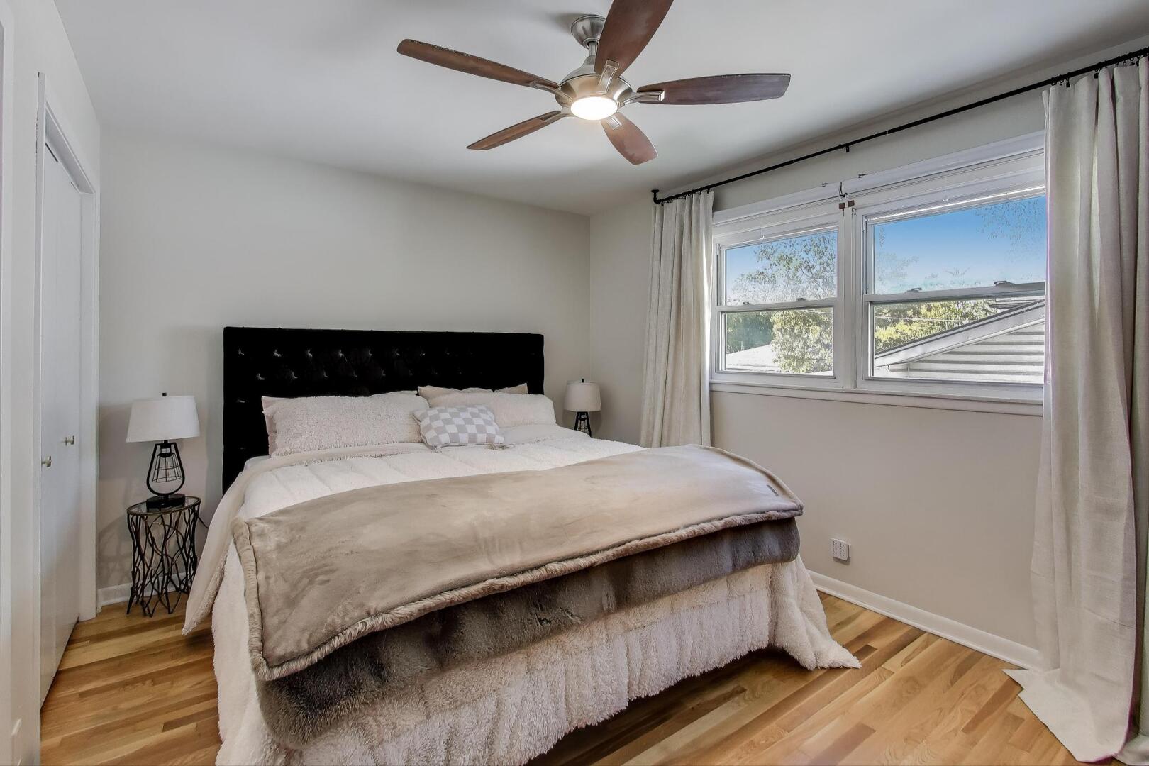 333 West Goebel Drive Lombard IL 60148