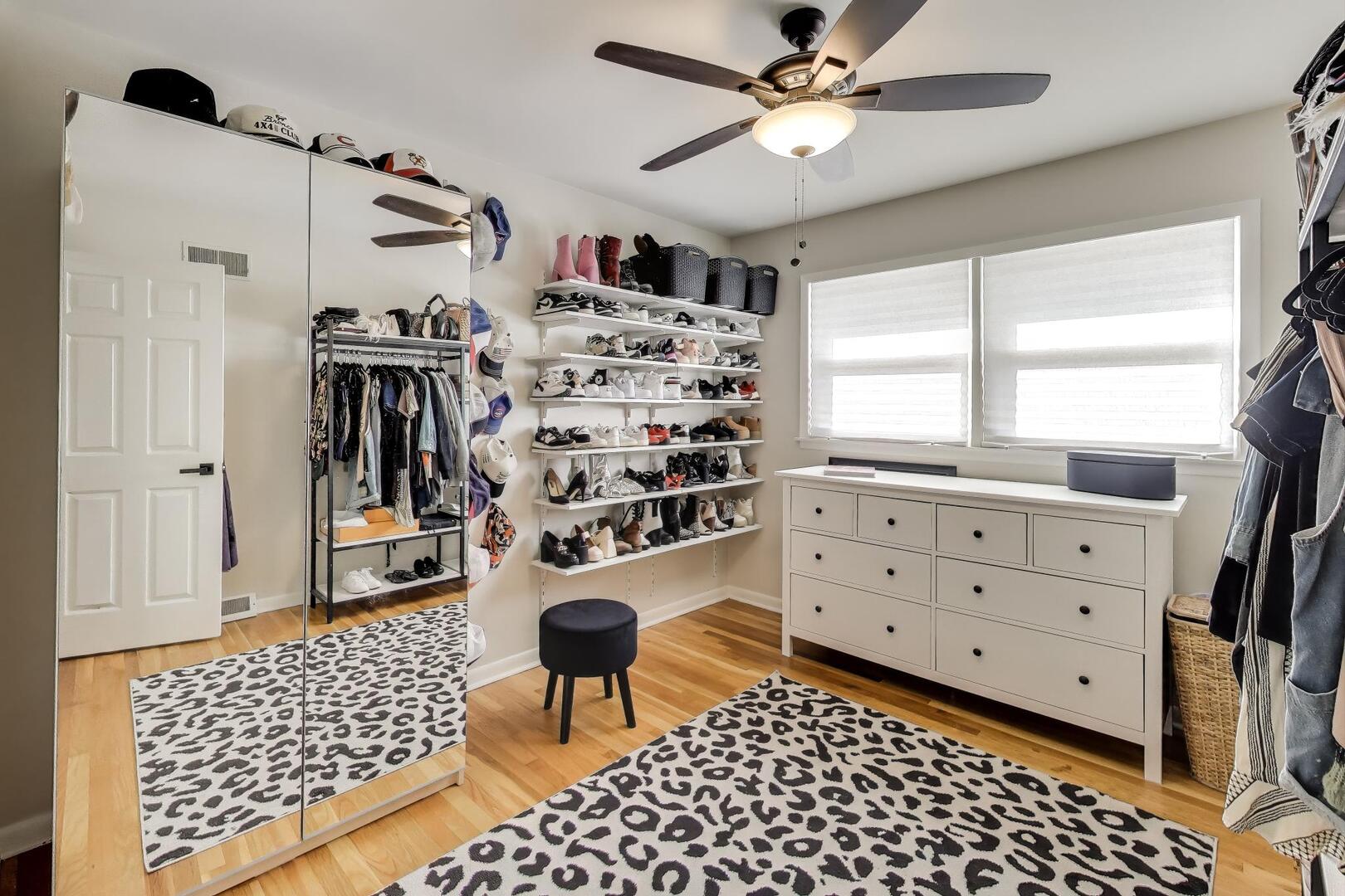 333 West Goebel Drive Lombard IL 60148