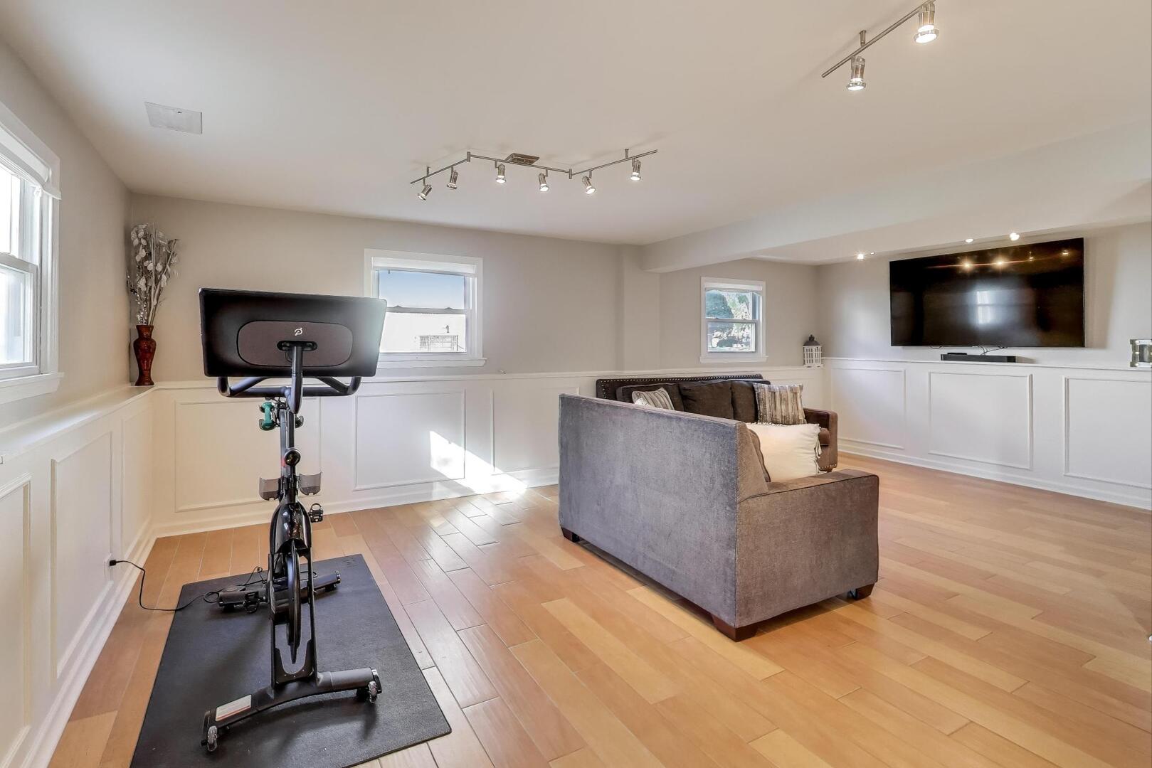 333 West Goebel Drive Lombard IL 60148