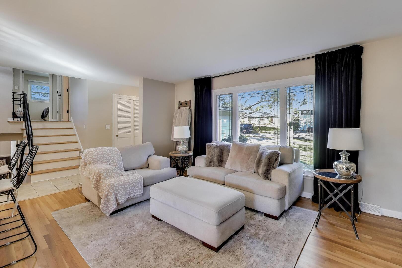 333 West Goebel Drive Lombard IL 60148