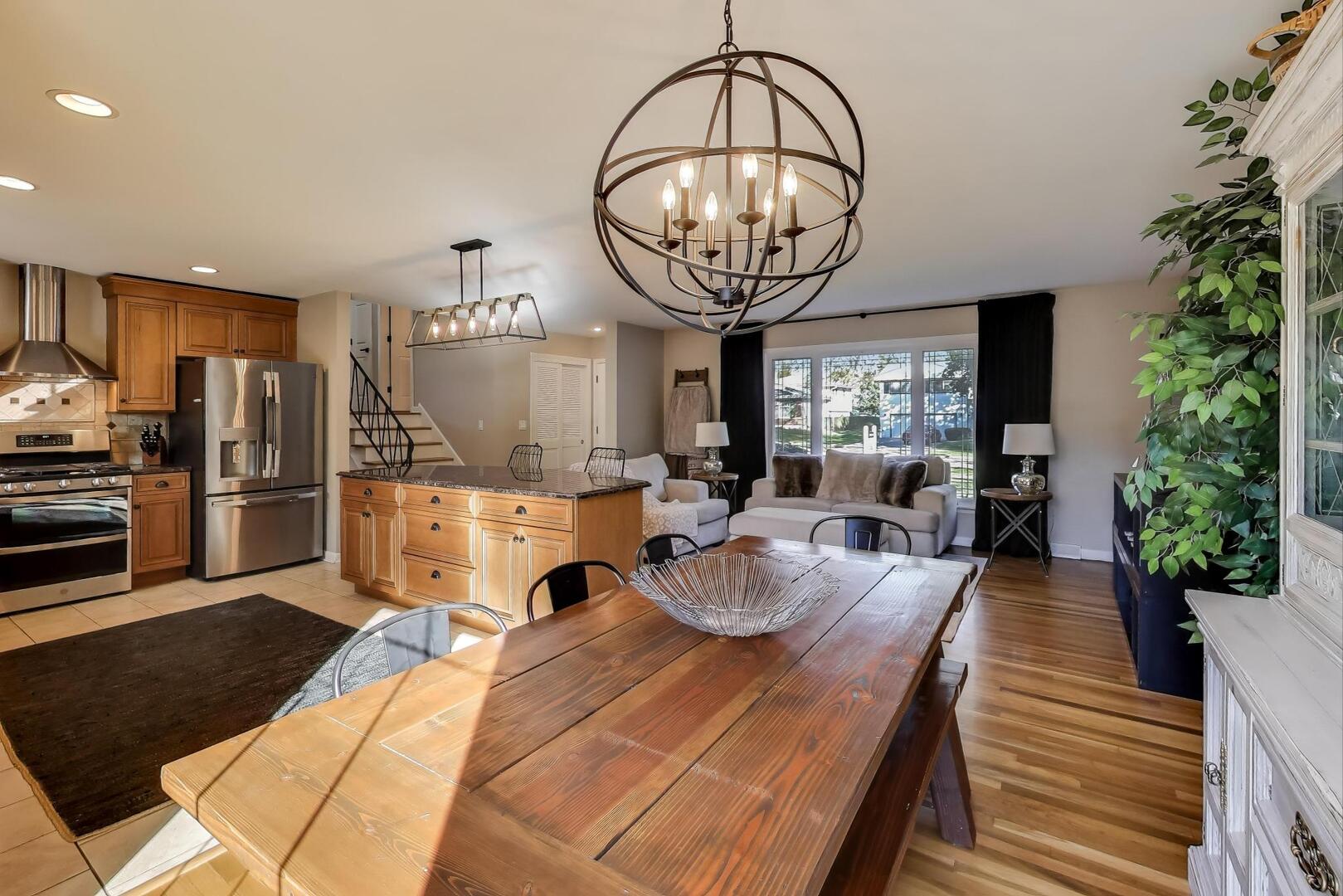 333 West Goebel Drive Lombard IL 60148