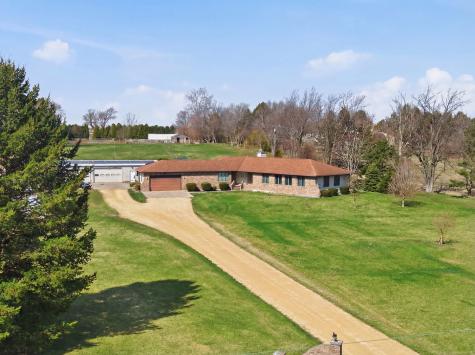 23035 Lucas Road Dekalb IL 60115