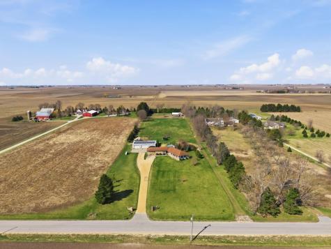 23035 Lucas Road Dekalb IL 60115