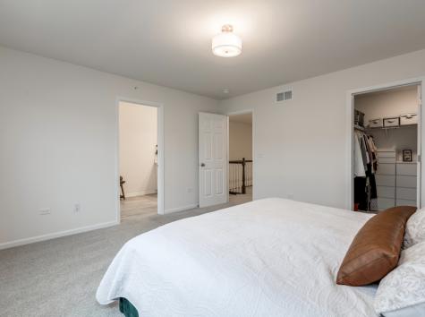 2718 Lily Lane Rolling Meadows IL 60008