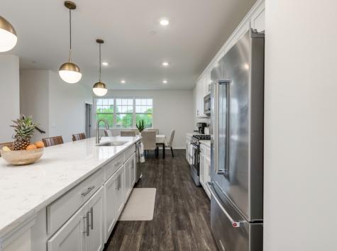 2718 Lily Lane Rolling Meadows IL 60008