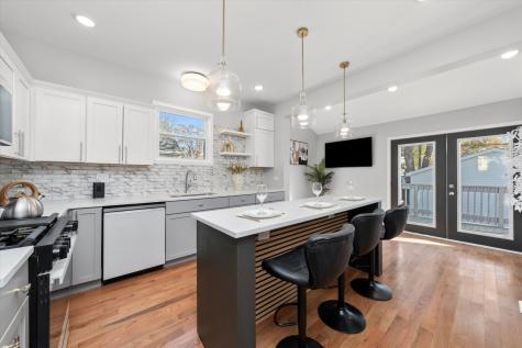 10141 South Emerald Avenue Chicago IL 60628