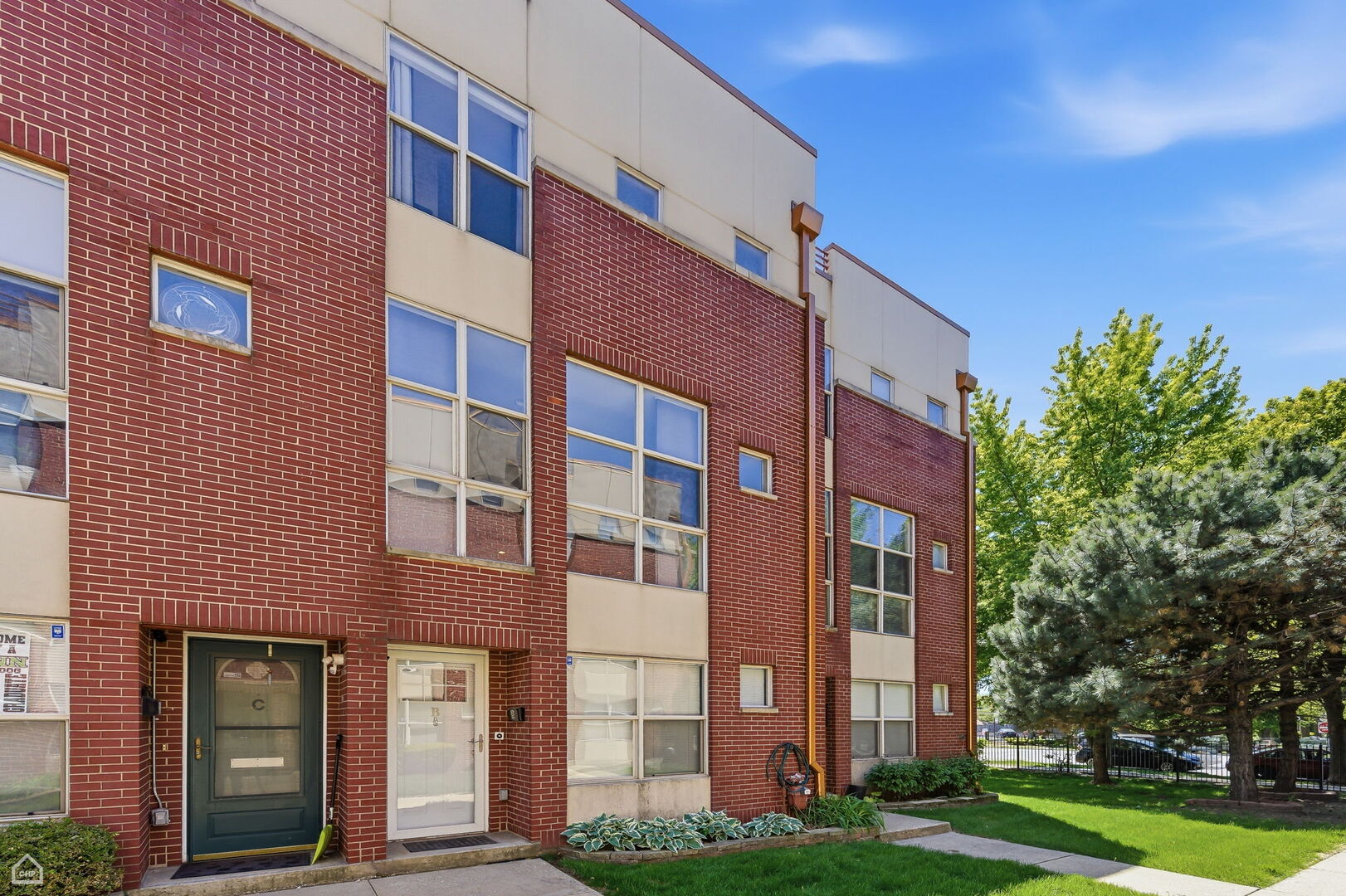 6951 North Western Avenue Chicago IL 60645