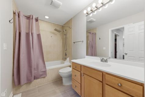 6951 North Western Avenue Chicago IL 60645