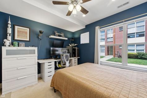 6951 North Western Avenue Chicago IL 60645