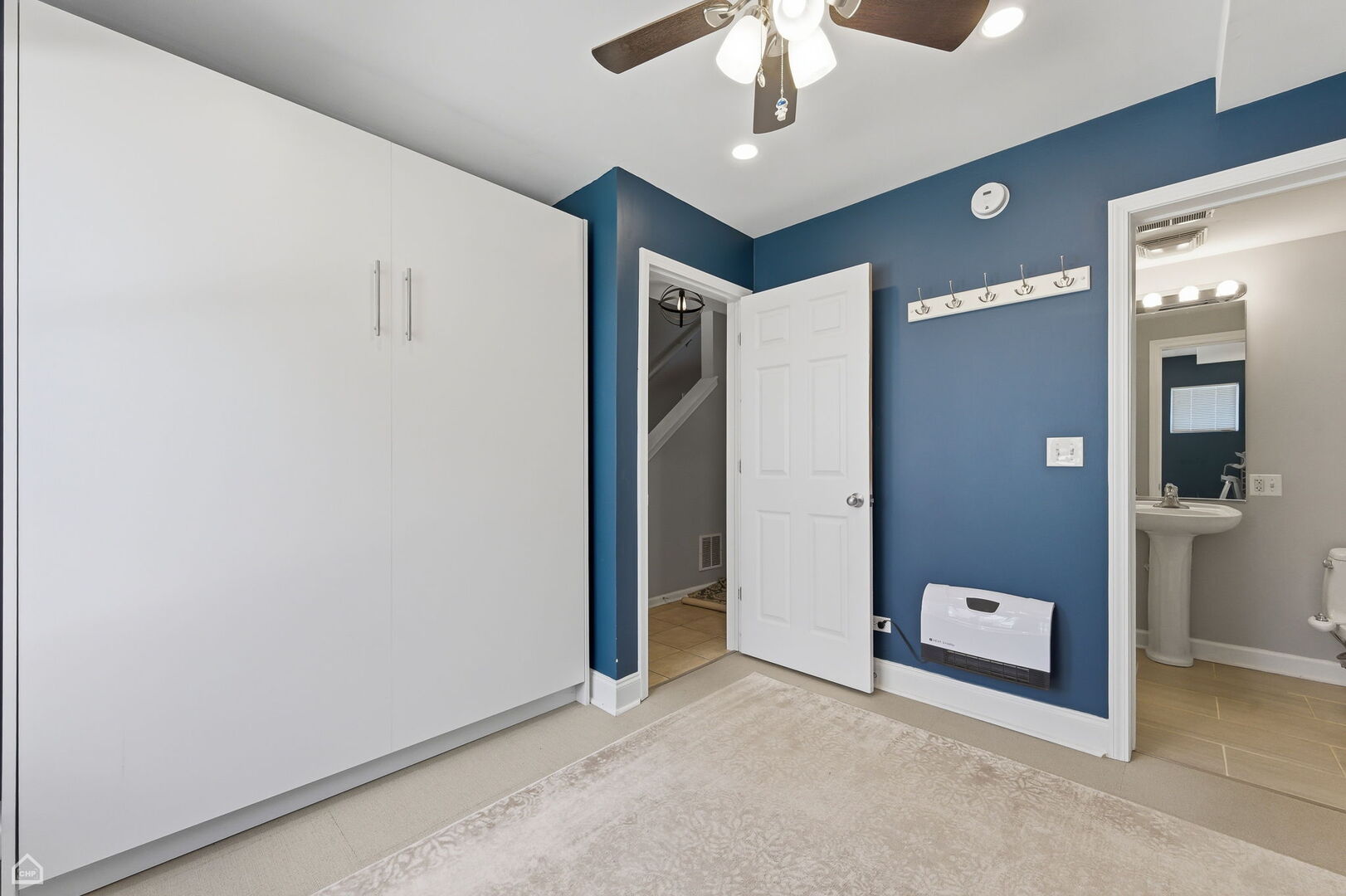 6951 North Western Avenue Chicago IL 60645